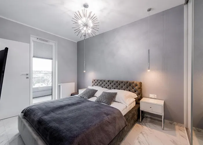 Unique Baltic Apartments - Apartament Z Garazem