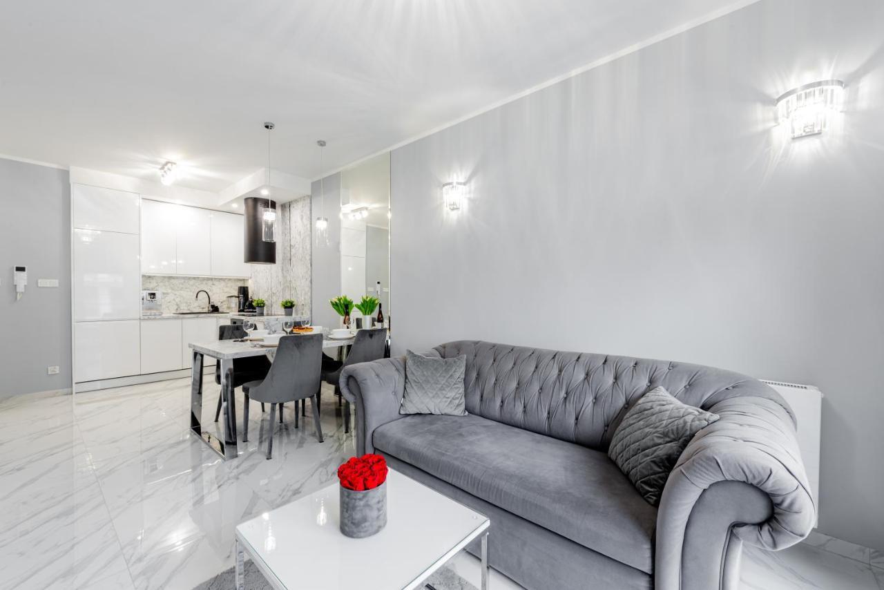 Unique Baltic - Z Garazem Apartment Kolobrzeg