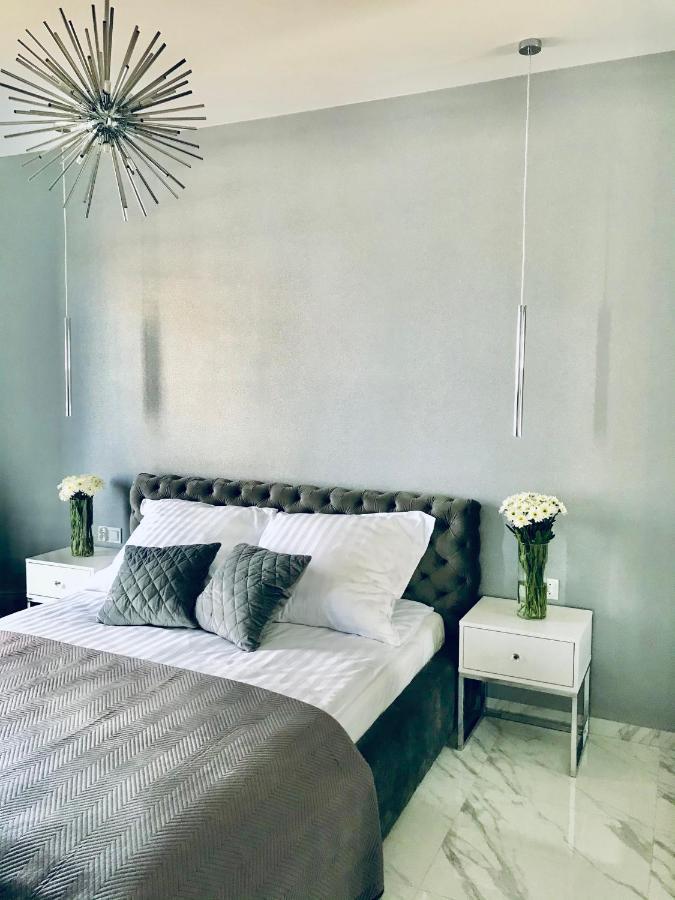 Unique Baltic - Z Garazem Apartament